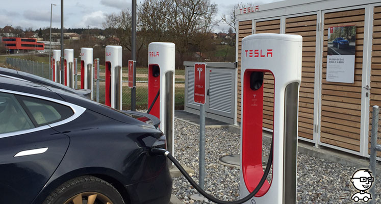 Tesla Supercharger in Belp